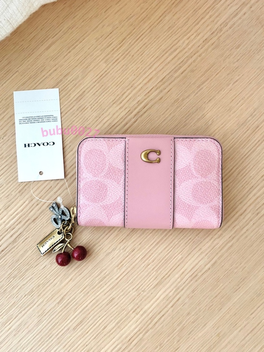 NWT🎀Coach Essential Zip Around Card Case with Charms Powder Pink CFT06 Cherry